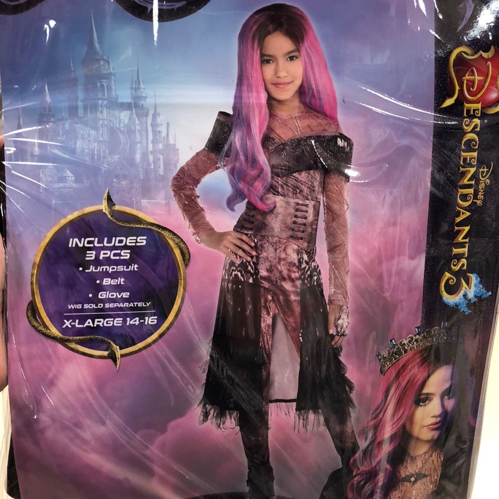 Descendants 3: Children’s Audrey Costume New!